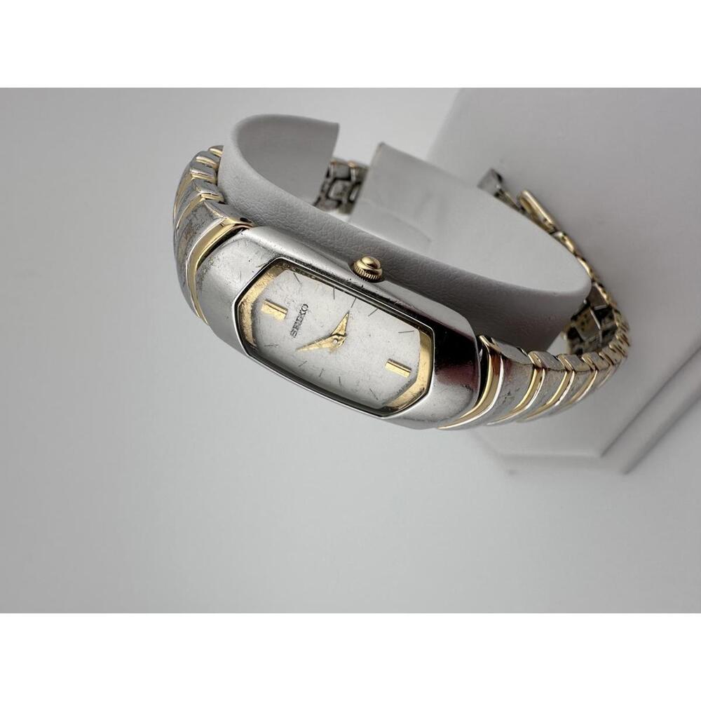 Seiko Womens Vintage Quartz Watch Two Tone Bracelet Silver Dial 14.5mm Patina